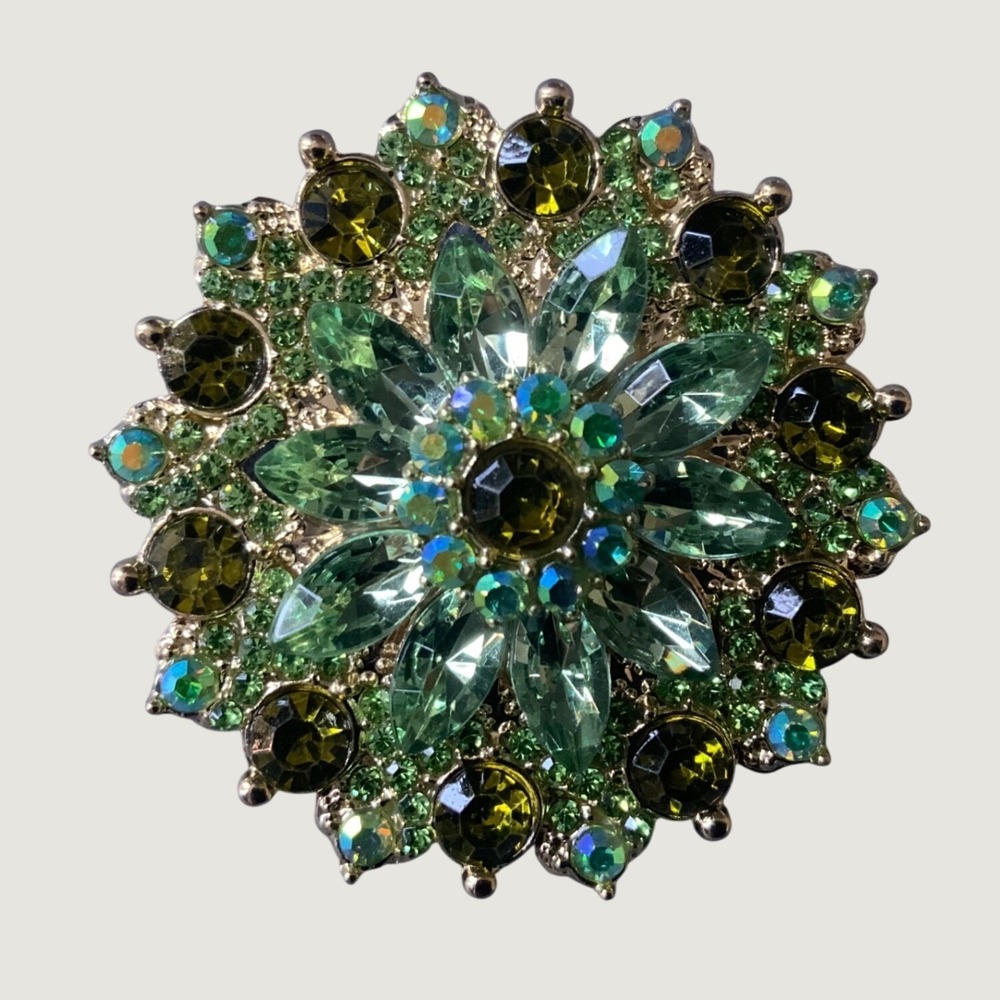 Vintage Style Green Crystal Flower Brooch Gold Tone Sunburst Pin Statement Jewel